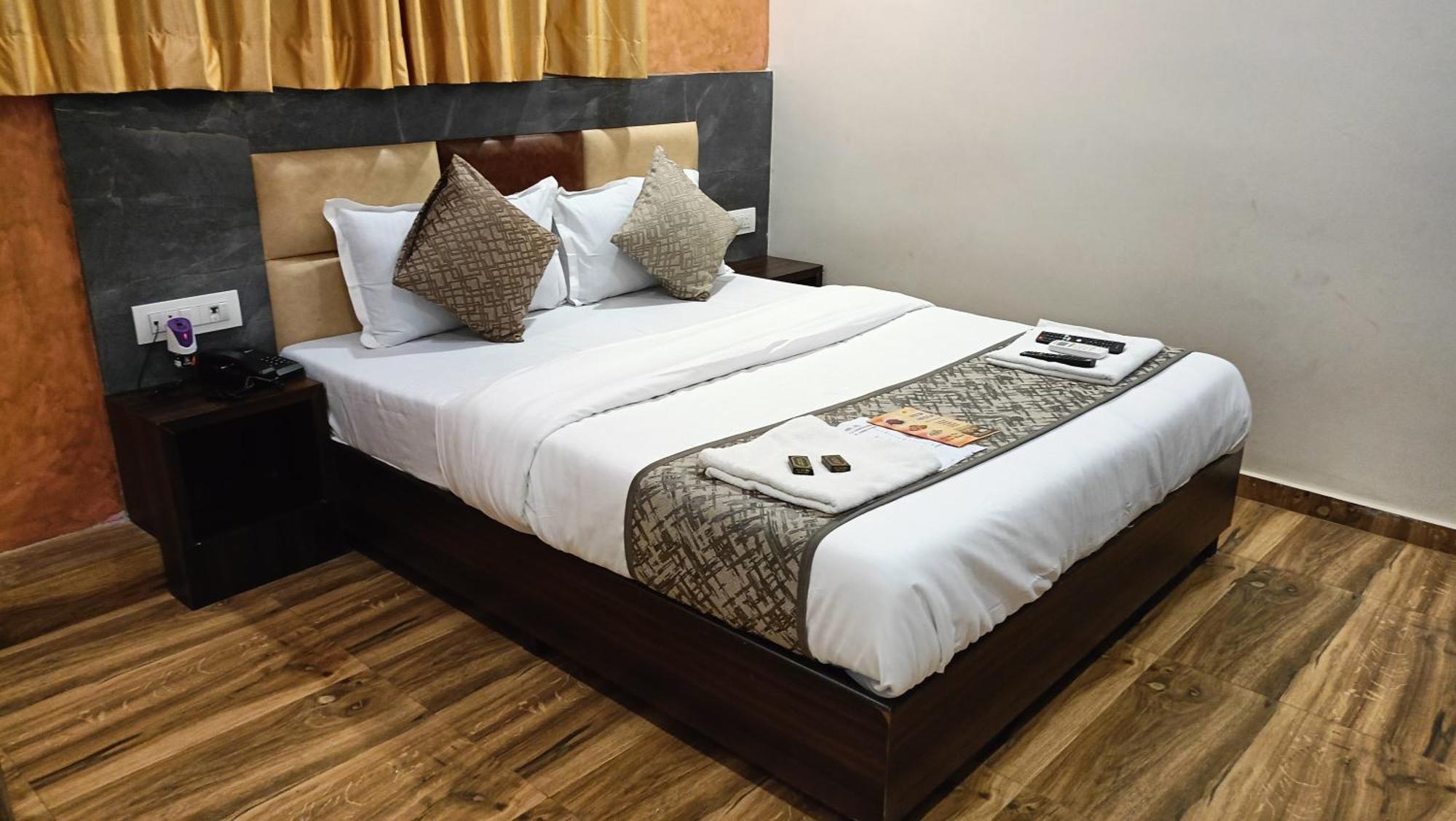 Hilal Dormitory 뭄바이 외부 사진